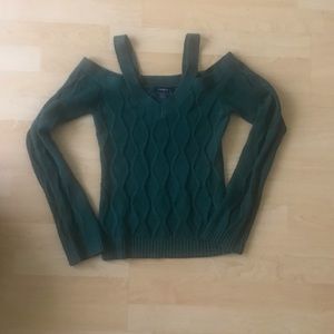 Hunter green sweater